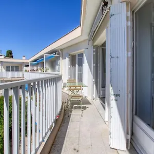 Bright 60m Near The Six-Fours-les-Plages