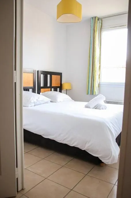 T3 Dans Residence Avec Piscine Six-Fours-les-Plages Apartment